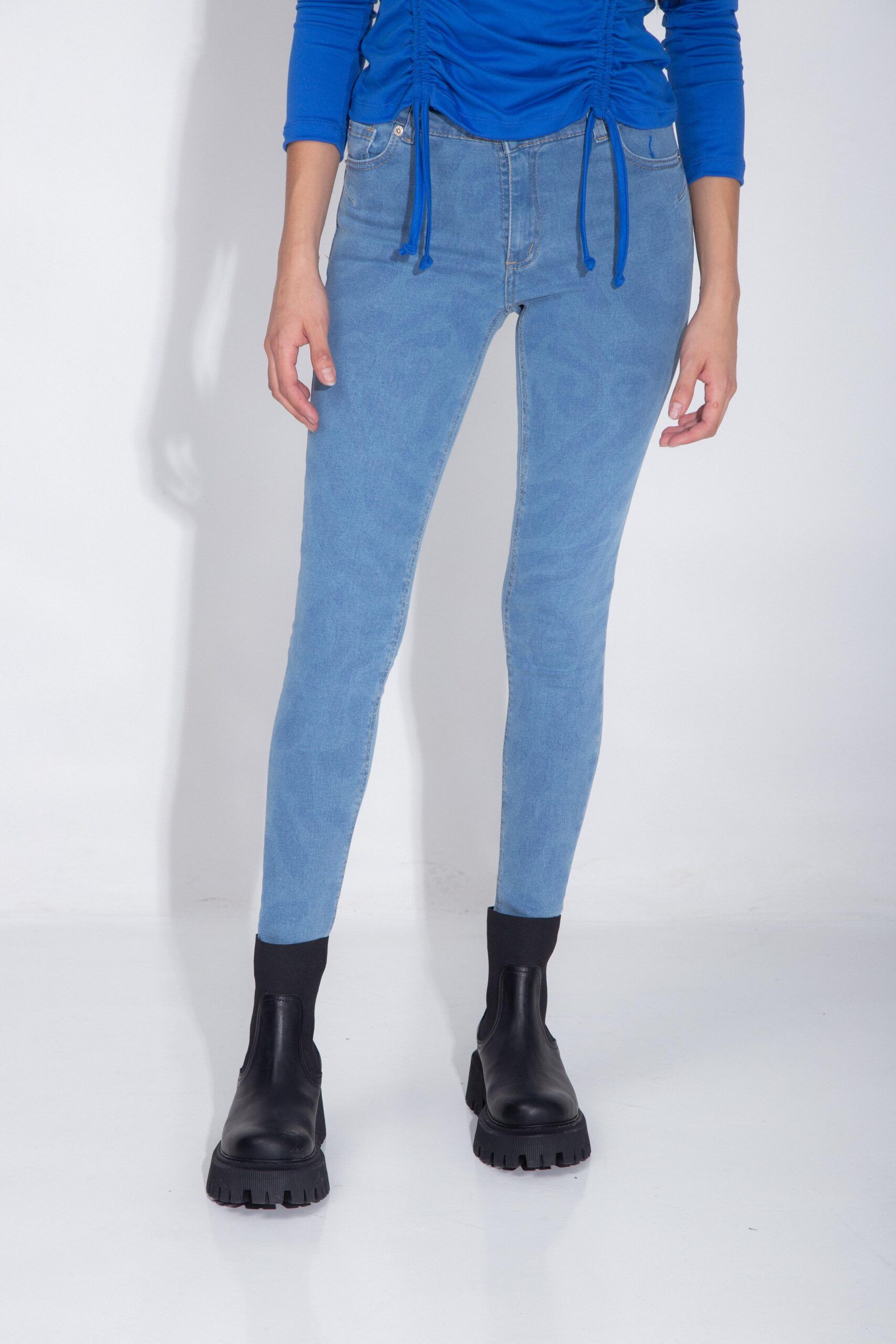 Skinny Candelis - Imagen 4