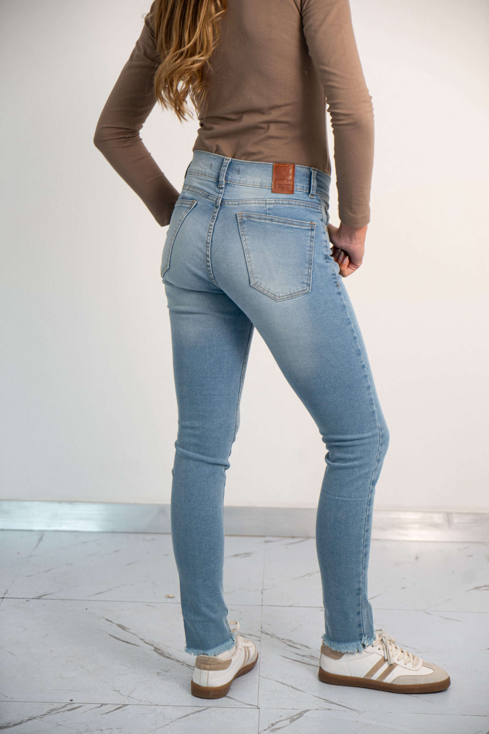 Skinny Figaro - Imagen 3